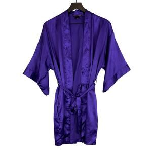 Victoria’s Secret S/M Purple Satin Mini Robe w Pockets Kimono